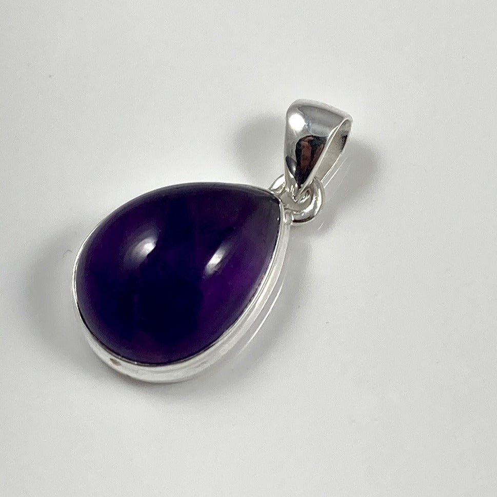 Amethyst Cabachon Pendant