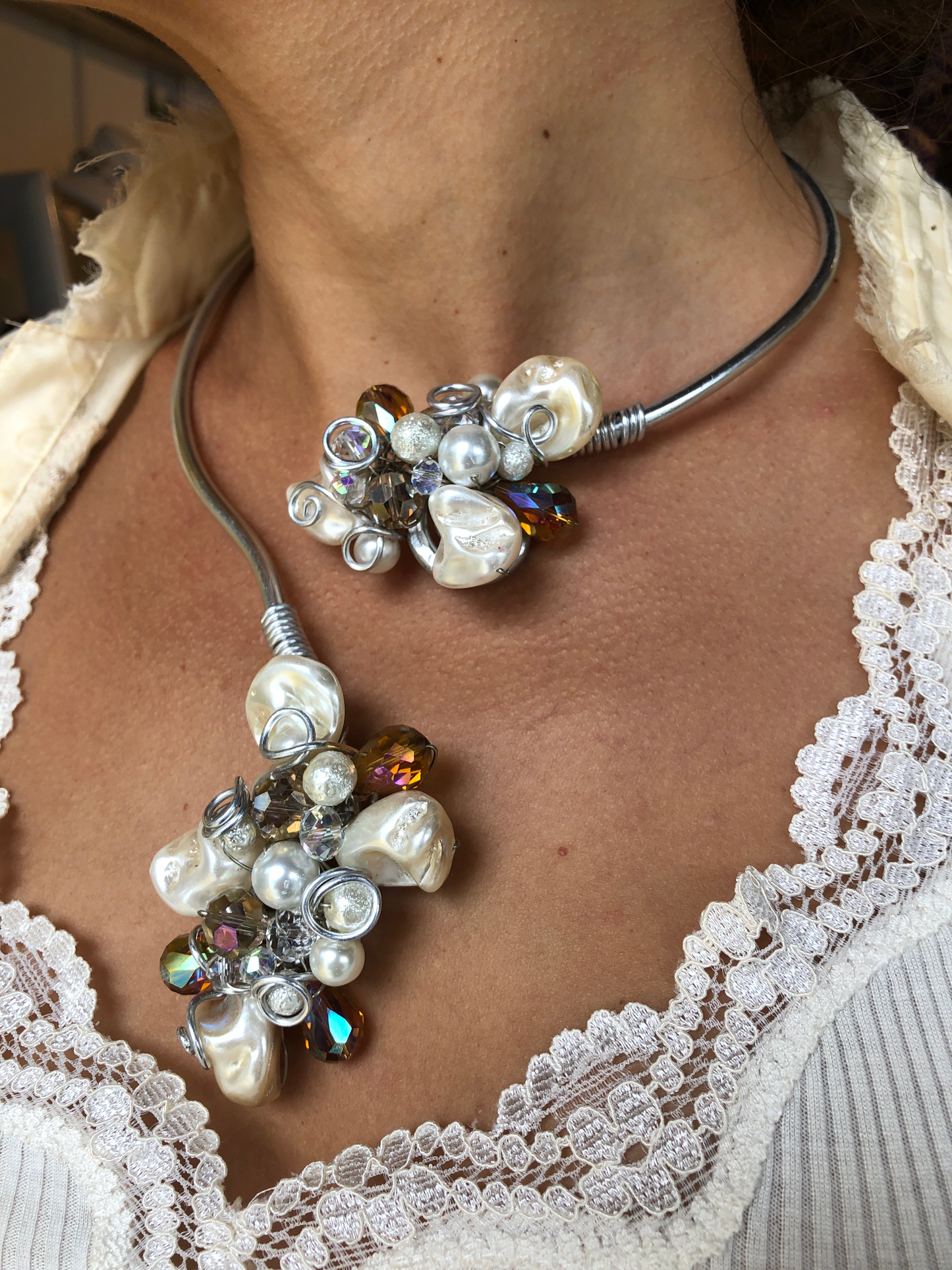 Open Choker Necklace- Cream & Brown