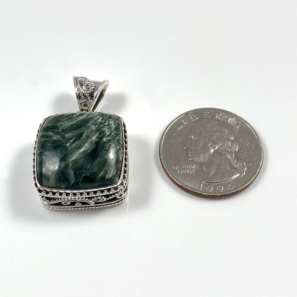 Serpentinite Pendant