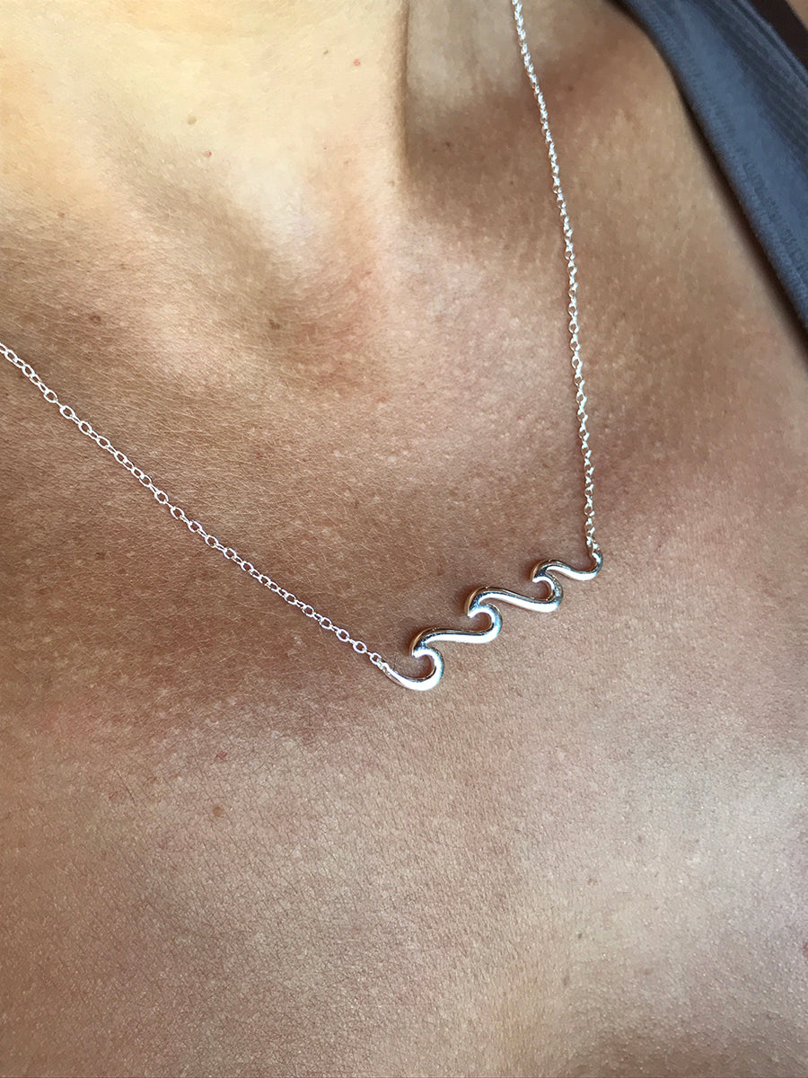 Wave Necklace