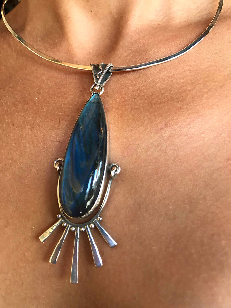 Labradorite & Sterling Silver Pendant