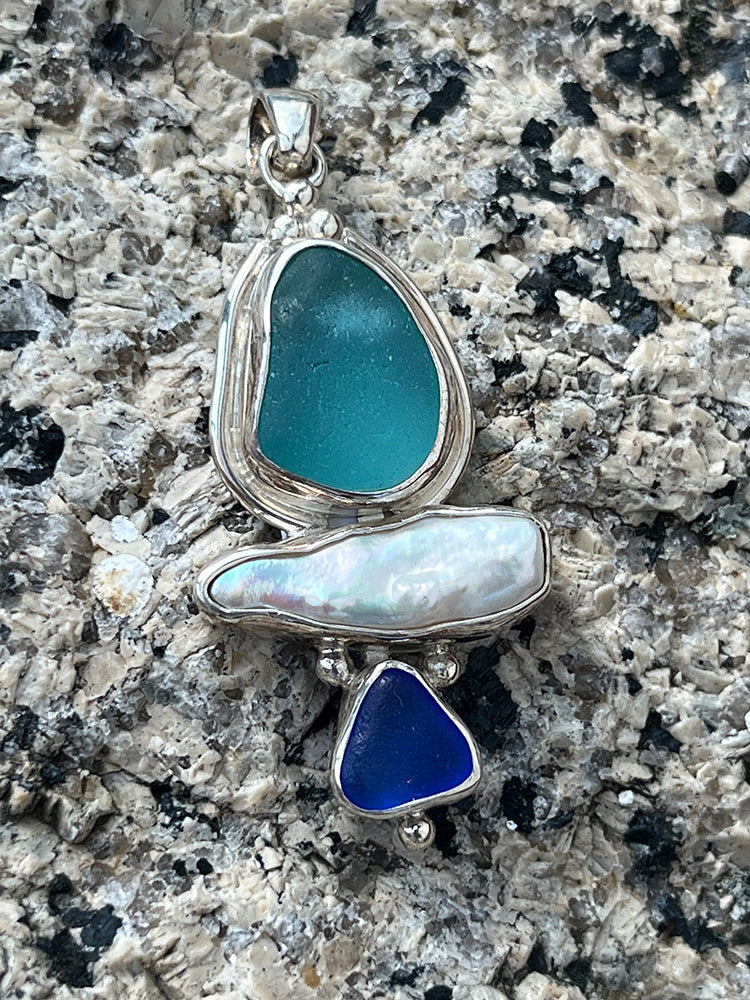 Sea Glass & Biwa Pearl Pendant in Sterling Silver