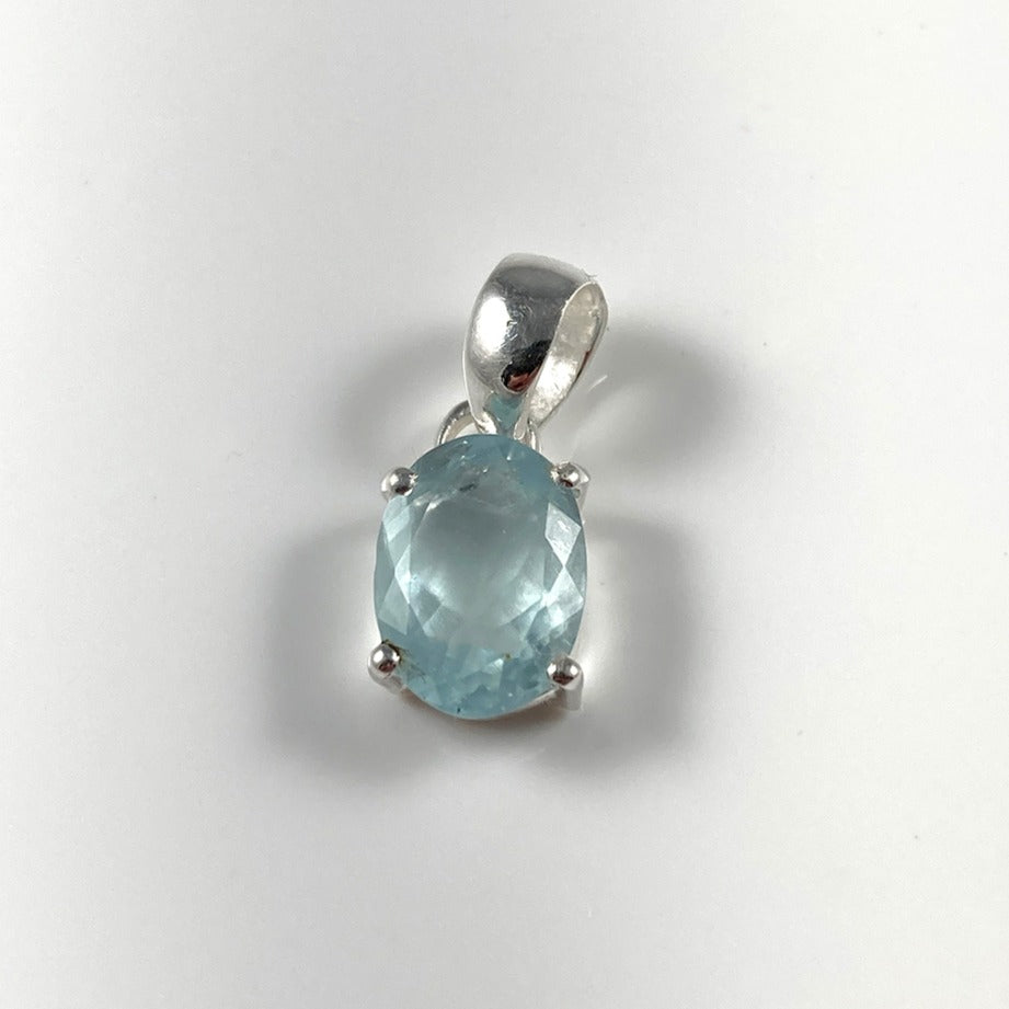 Faceted Aquamarine Pendant