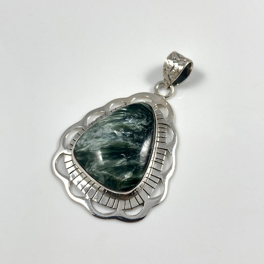 Serpentinite Pendant