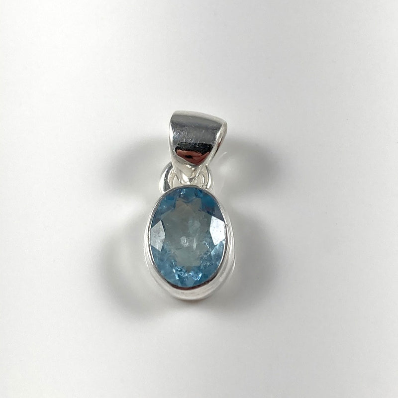 Faceted Aquamarine Pendant