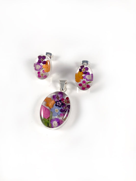 Natural Flowers Resin Pendant & Earring Set