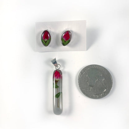 Natural Flowers Resin Pendant & Earring Set