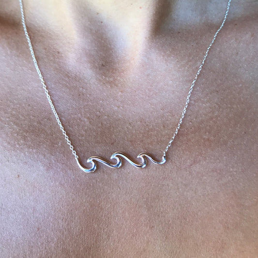 Wave Necklace